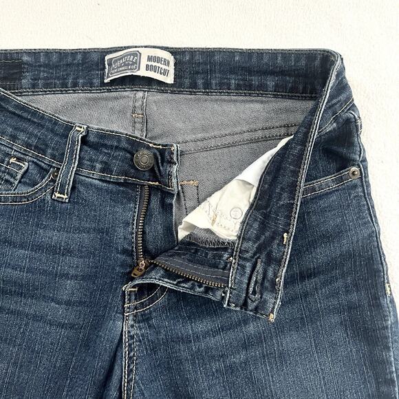 Levi Signature Women Modern Bootcut Jeans Medium Wash Mid Rise Stretch Denim 4 M - Picture 4 of 12